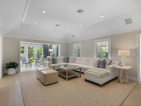 233 Silver Moss Drive, Vero Beach, FL 32963