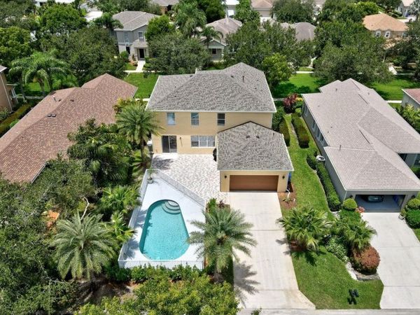 1301 Hometown Drive, Vero Beach, FL 32966