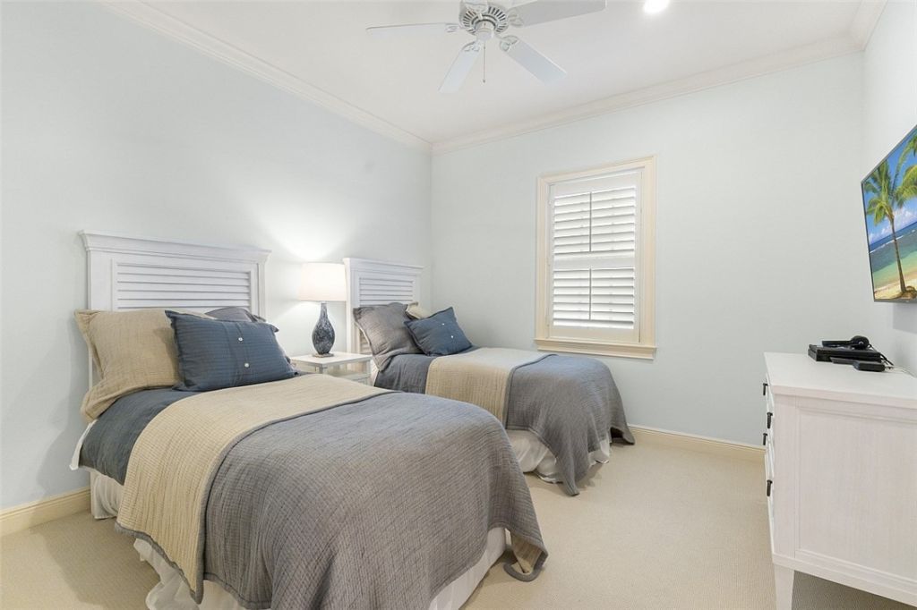 842 Carolina Circle Sw, Vero Beach, FL 32962 Photo