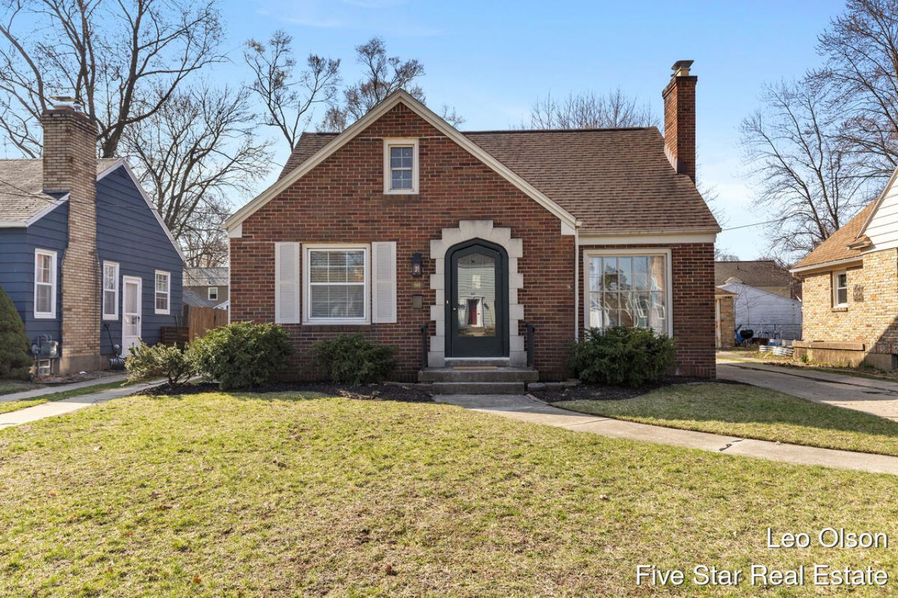 664 Hoyt Street Se, Grand Rapids, MI 49507 Main Photo
