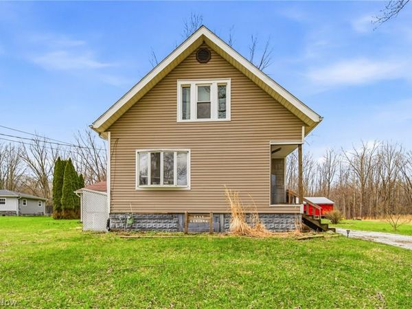3449 Addison Road , Geneva, OH 44041