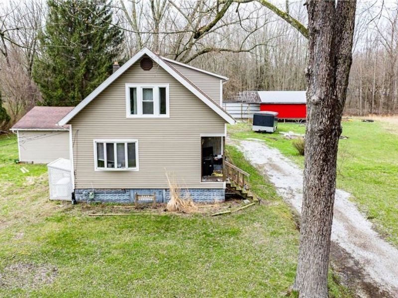 3449 Addison Road, Geneva, OH 44041 Photo 2