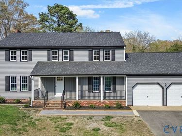 4520 Crossgate Road , Chesterfield, VA 23831