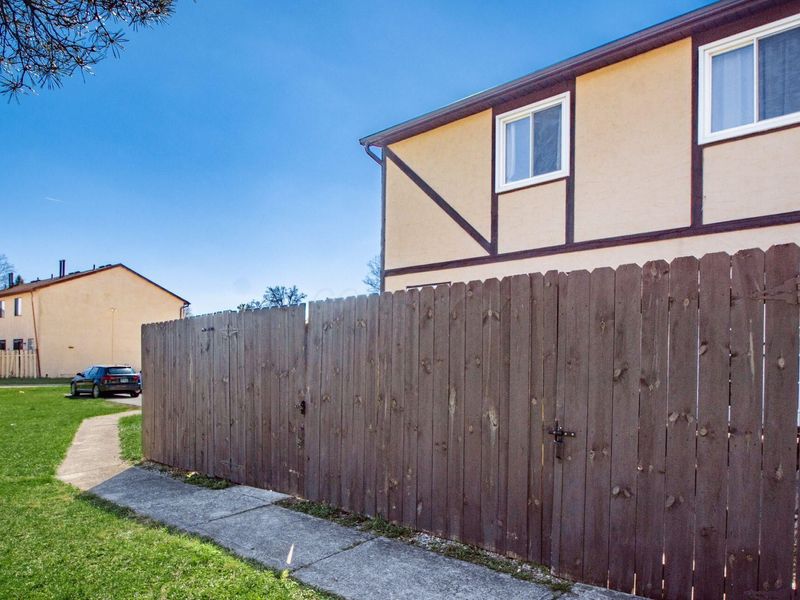 7720-7726 Scofield Court, Dublin, OH 43016 Photo 10