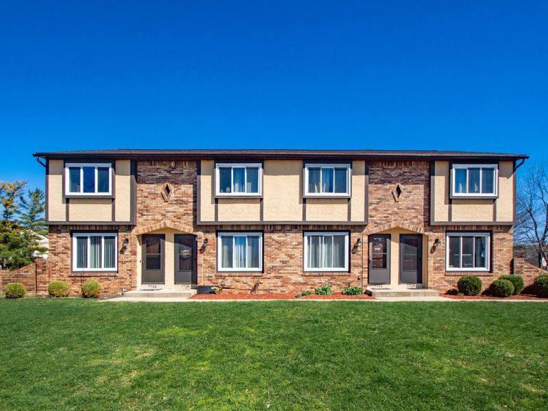 7720-7726 Scofield Court, Dublin, OH 43016 Photo 4