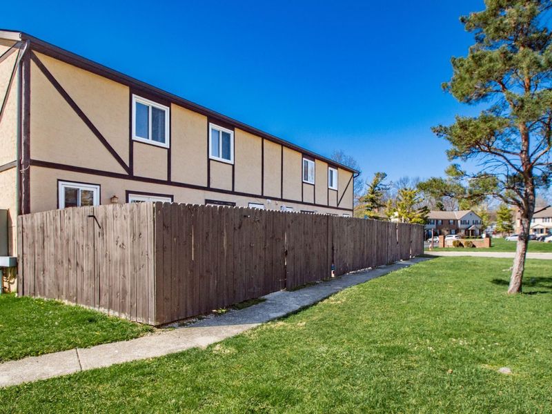 7720-7726 Scofield Court, Dublin, OH 43016 Photo 7