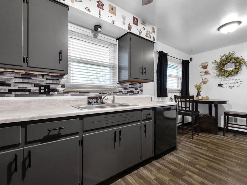 833 Joyful Street , Columbus, OH 43204 Photo 9