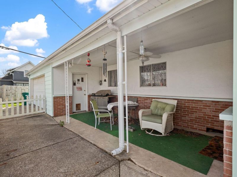 4345 Mathews Avenue , Obetz, OH 43207 Photo 3