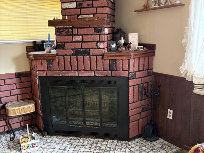 4345 Mathews Avenue , Obetz, OH 43207 Photo 5