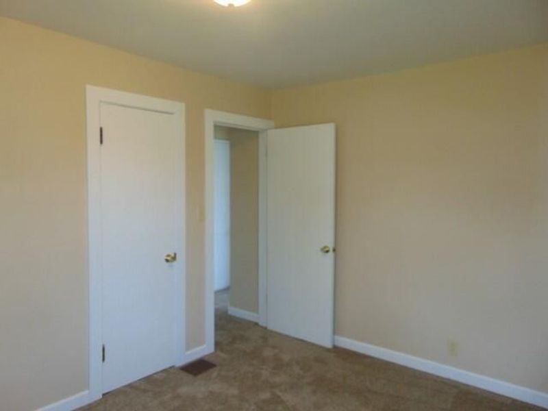 110 Ohio Street, Saint Marys, OH 45885 Photo 14