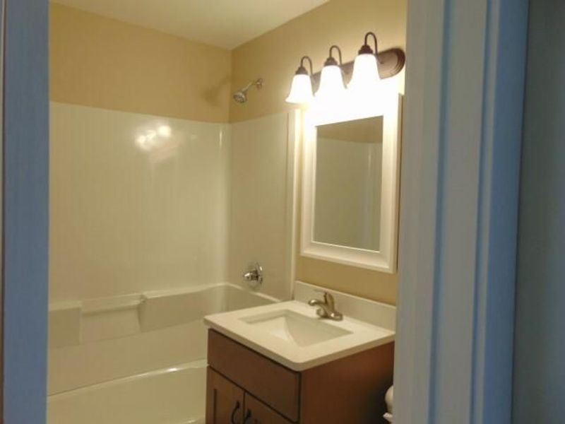 110 Ohio Street, Saint Marys, OH 45885 Photo 17