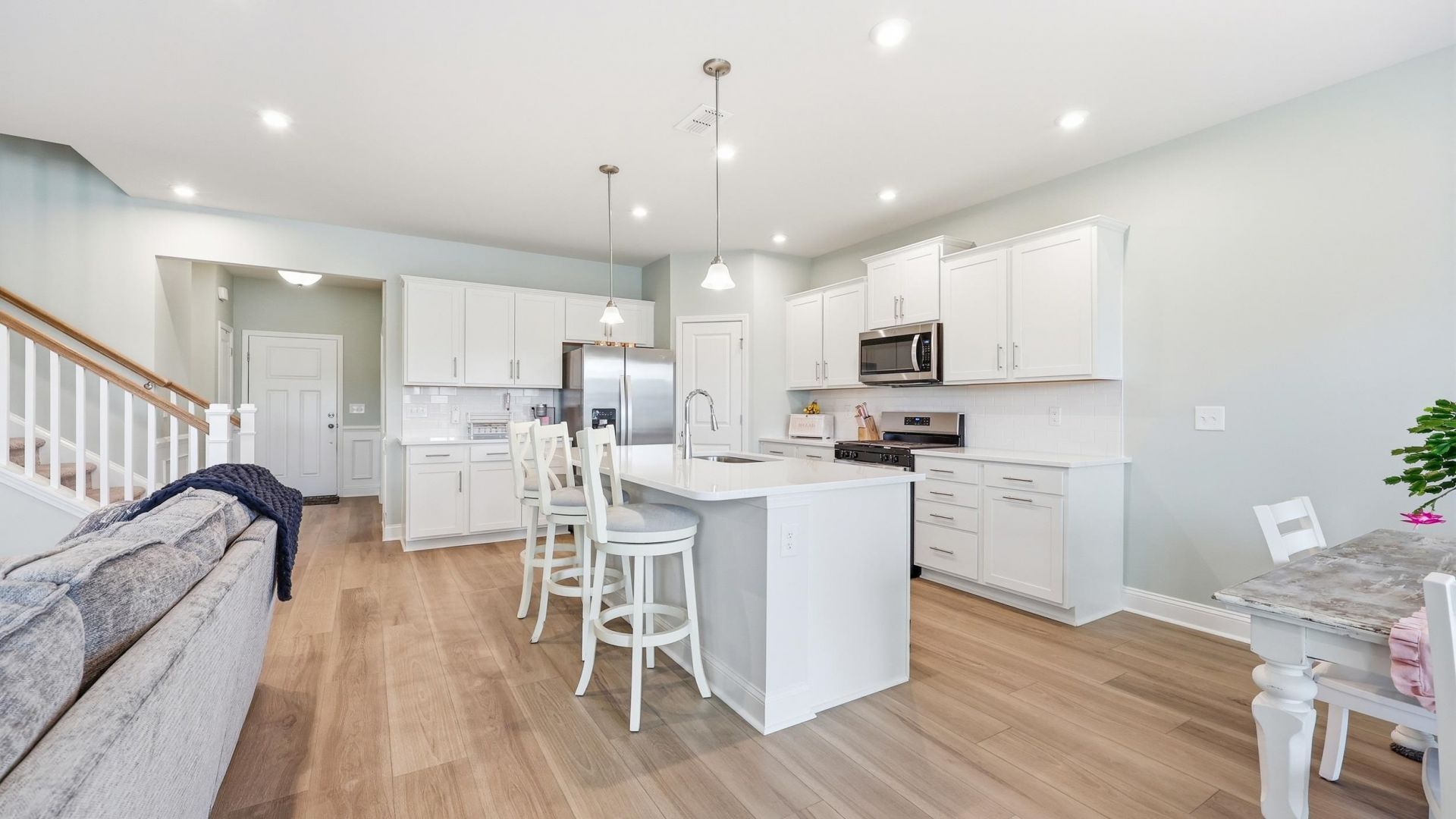 343 River Edge Dr.  Photo 15