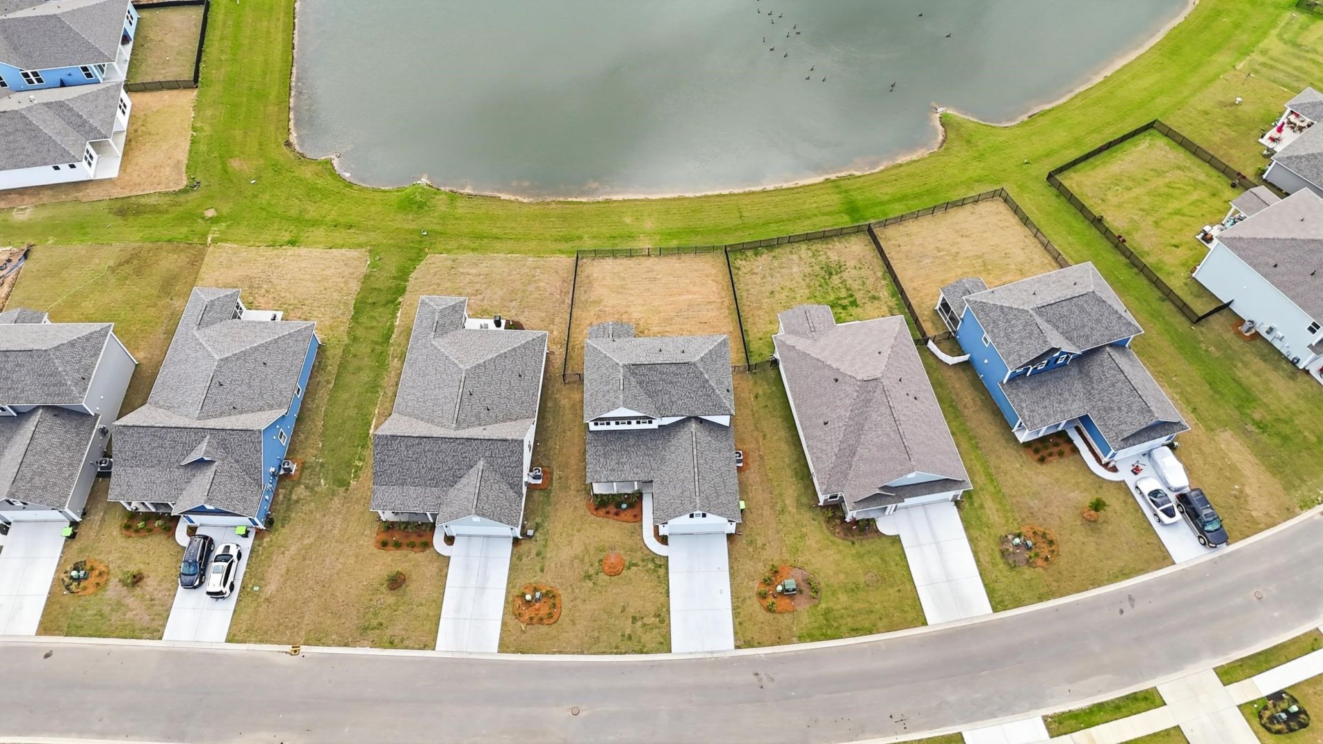 343 River Edge Dr.  Photo 47