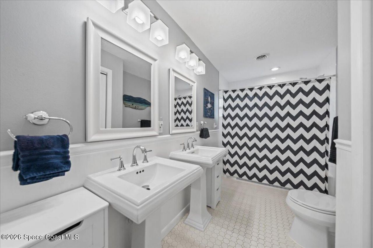 565 Heron Drive , Merritt Island, FL 32952 Photo