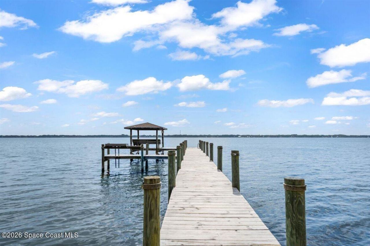 565 Heron Drive , Merritt Island, FL 32952 Photo