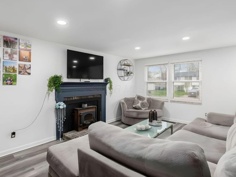 2562 Red Rock Boulevard, Grove City, OH 43123 Photo 11