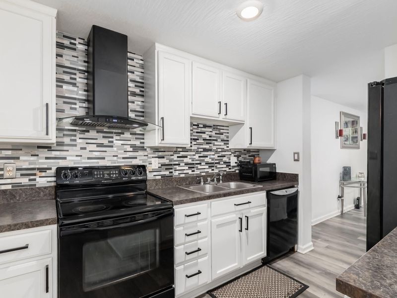 2562 Red Rock Boulevard, Grove City, OH 43123 Photo 14