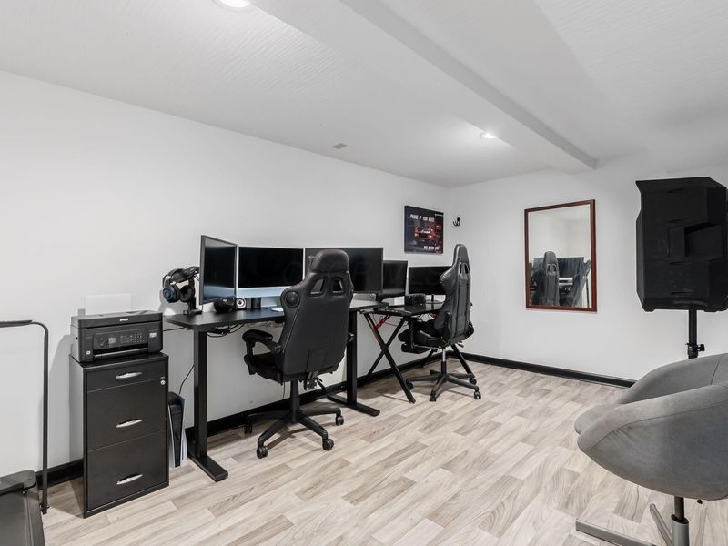 2562 Red Rock Boulevard, Grove City, OH 43123 Photo 32