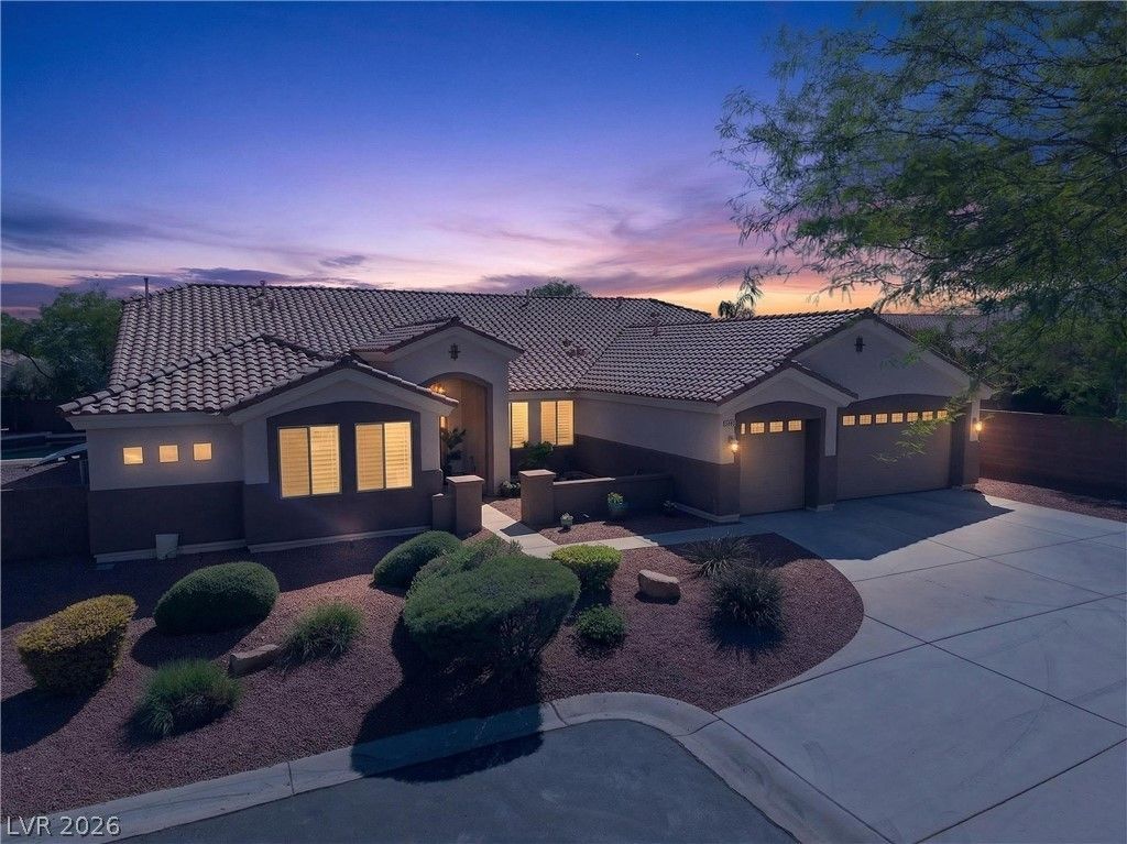 6499 Red Garnet Court, Las Vegas, NV 89131 Main Photo