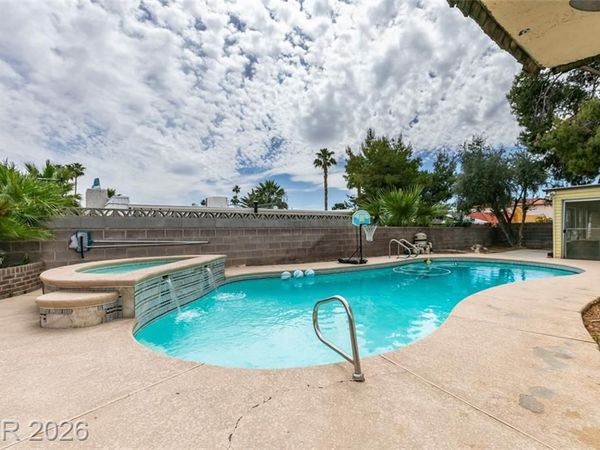 3668 Monte Verde Street, Las Vegas, NV 89121