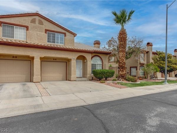 690 Ambling Gait Avenue, Henderson, NV 89015