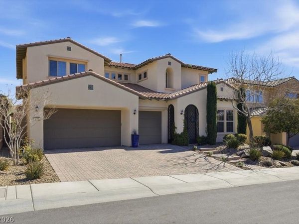 438 Paso De Montana Street, Las Vegas, NV 89138