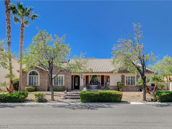 7651 Man O War Street , Las Vegas, NV 89131