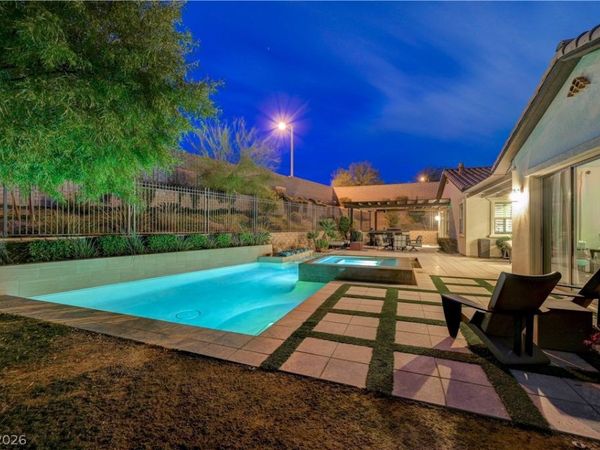 81 Navarra Canyon Court, Las Vegas, NV 89138