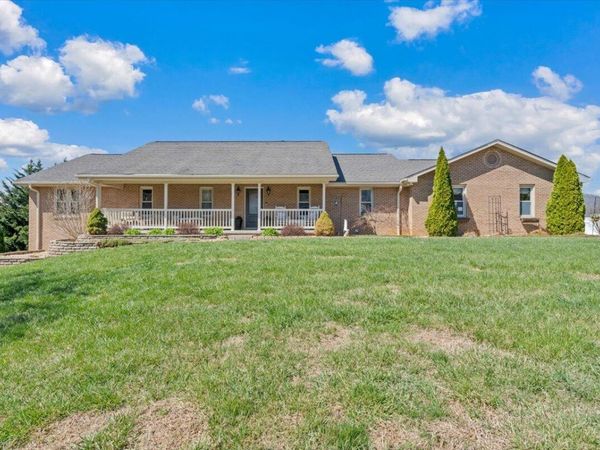 55 Murray CT , Roanoke, VA 24019