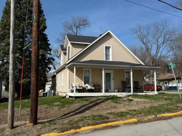 110 Linn Street , Port Byron, IL 61275