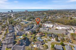 1058 Sea Mountain Hwy. photo 4