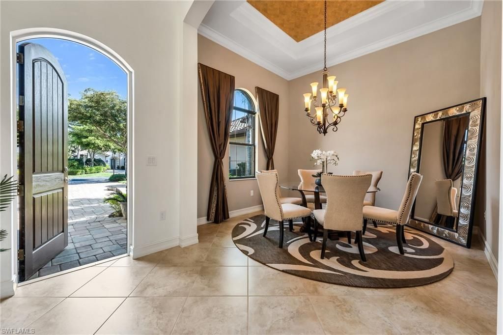 7296 Lantana Cir, Naples, FL 34119 Photo
