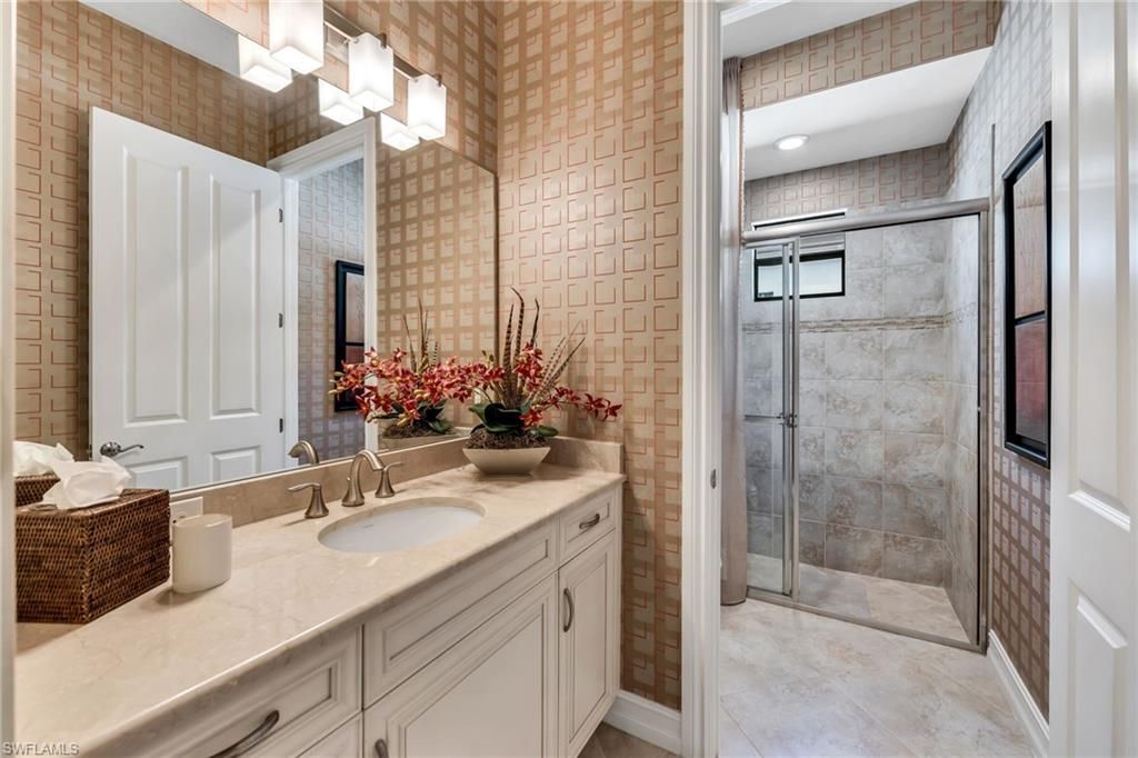 7296 Lantana Cir, Naples, FL 34119 Photo