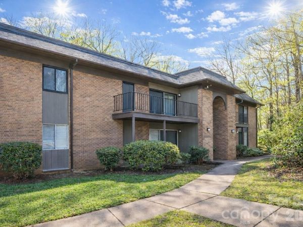 133 Orchard Trace Lane , Charlotte, NC 28213