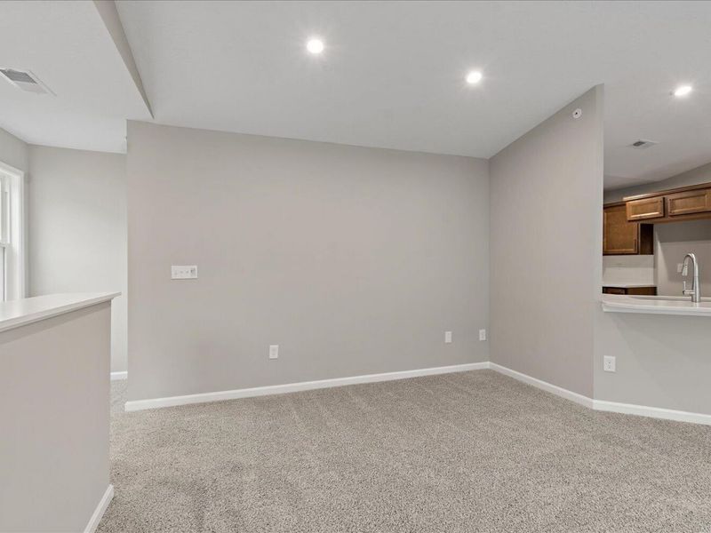 572 Station Drive, Unit 41-300, Ludlow, KY 41016 Photo 5