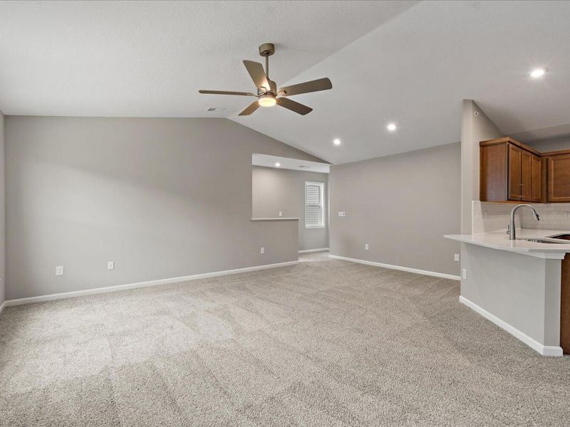 572 Station Drive, Unit 41-300, Ludlow, KY 41016 Photo 8