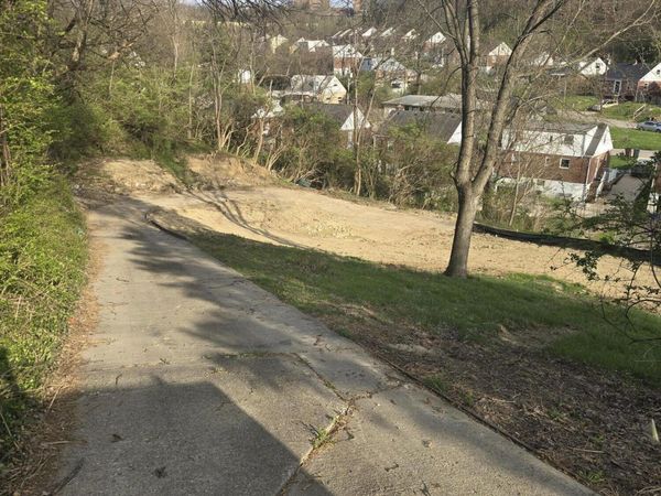 2220 New Linden Road, Newport, KY 41071