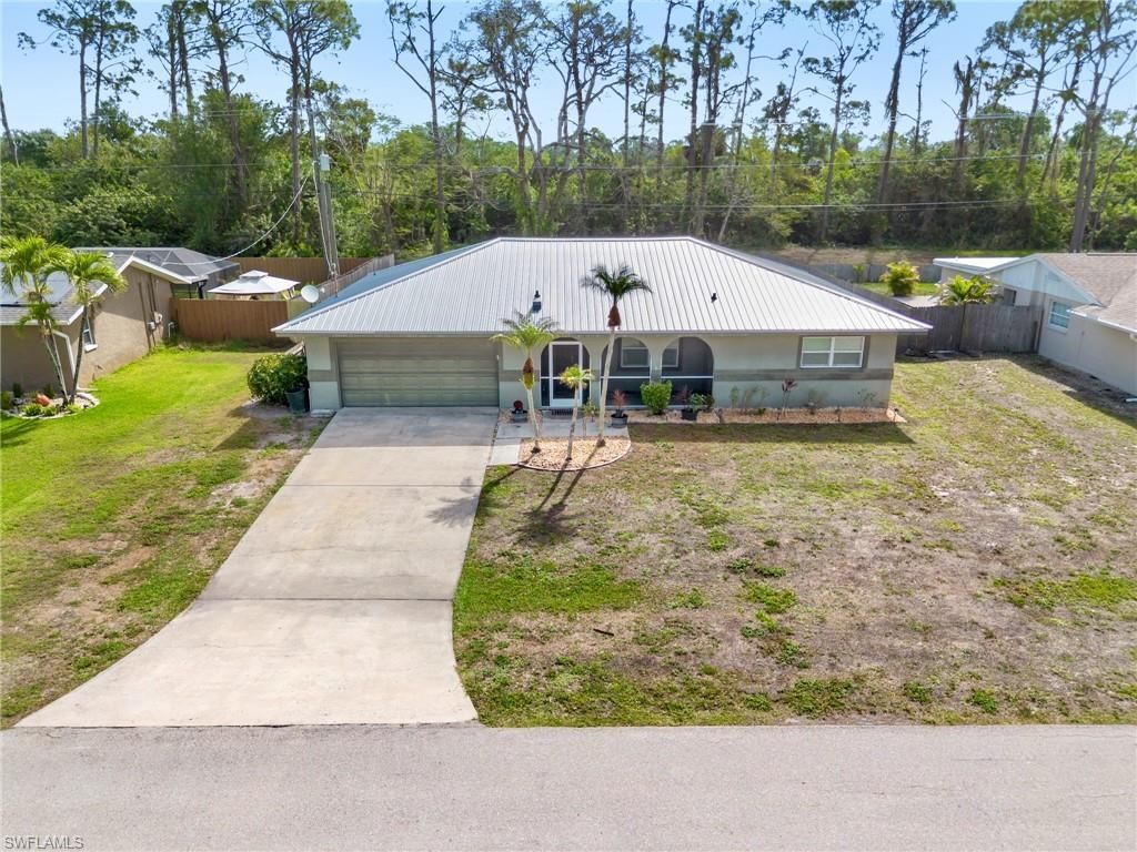 8848 Fordham St, Fort Myers, FL 33907 Photo