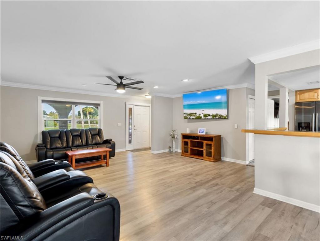 8848 Fordham St, Fort Myers, FL 33907 Photo