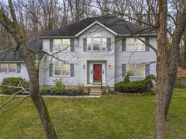 5432 Brownsville Road SE, Newark, OH 43055