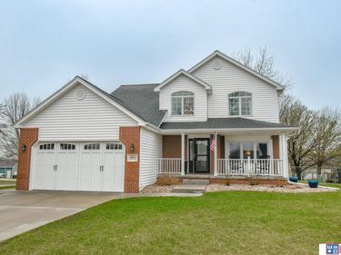 2855 Lawson Drive, Lincoln, NE 68516