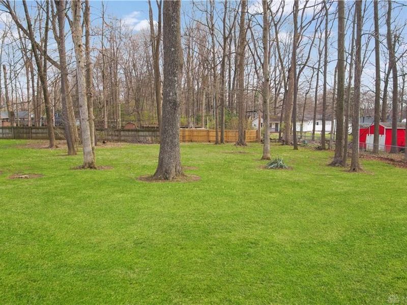 2731 Bahns Drive, Beavercreek, OH 45434 Photo 21