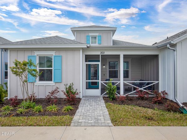 303 Latitude Drive, Daytona Beach, FL 32124