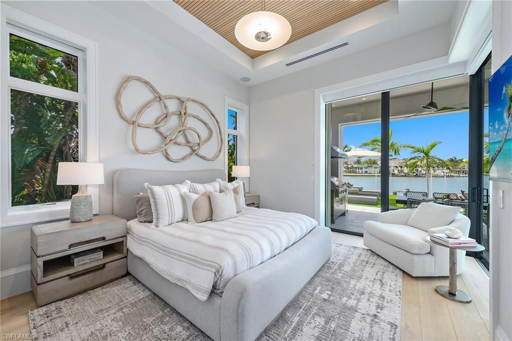 210 Bay Pt , Naples, FL 34103 Photo