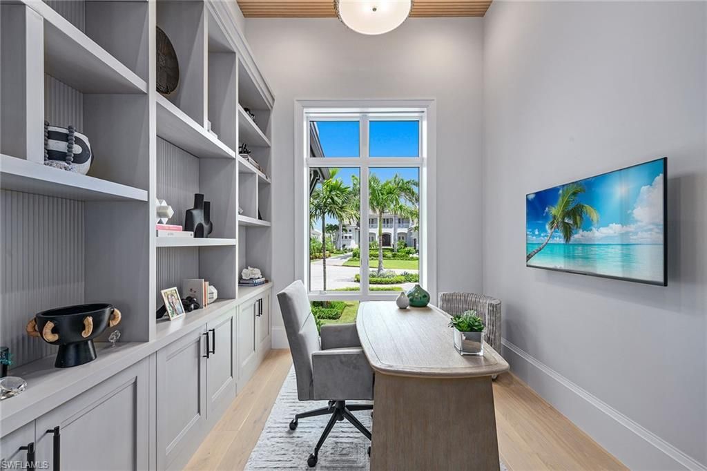 210 Bay Pt , Naples, FL 34103 Photo