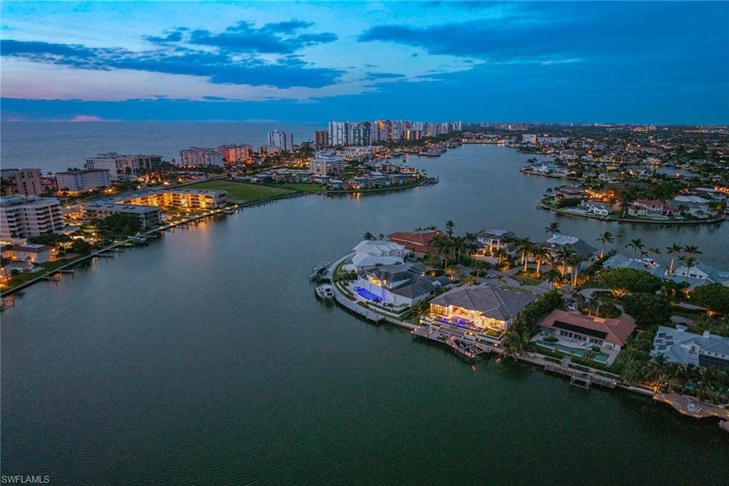 210 Bay Pt , Naples, FL 34103 Photo