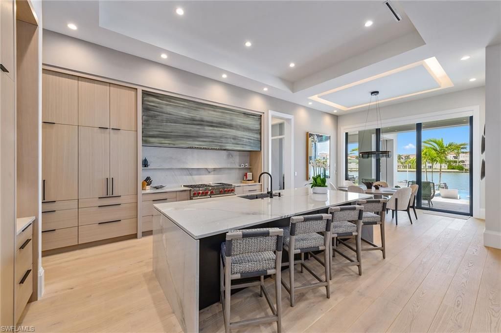 210 Bay Pt , Naples, FL 34103 Photo