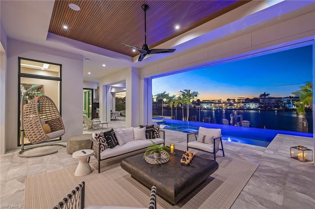 210 Bay Pt , Naples, FL 34103 Photo