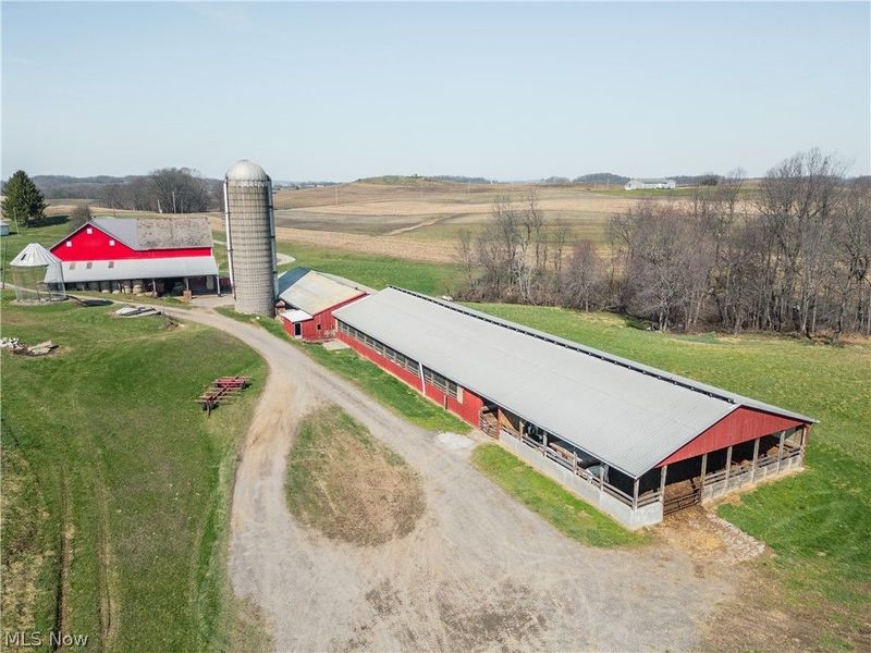 Pleasant Hill Drive, Fresno, OH 43824 Photo 18