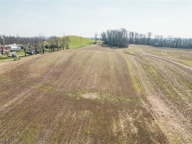 Pleasant Hill Drive, Fresno, OH 43824 Photo 6